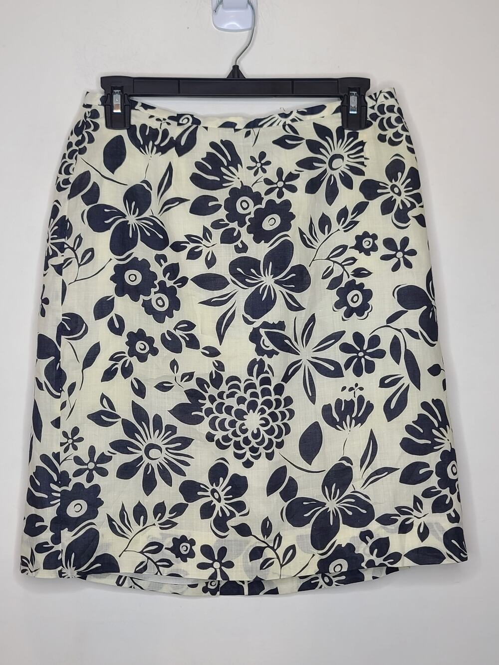 Vintage Ann Taylor classic cream black floral skirt - 6